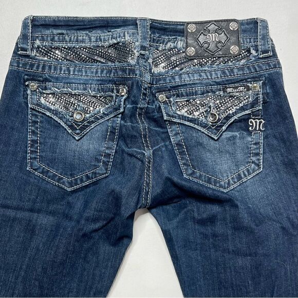 Miss Me | Bedazzled Whispering Effect Factory Distressed Signature Crop Jeans - Picture 9 of 10